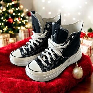 Converse unisex Black High-Top Sneakers (8M/9.5 F)